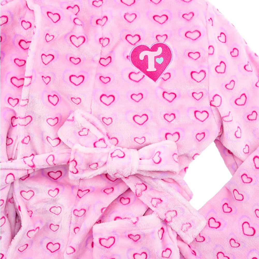 Trixie Cosmetics “Girl Talk” robe with pockets and hood, NWT, unisex, size M